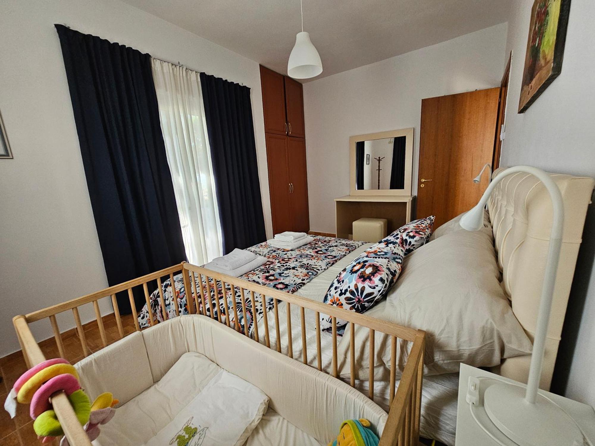 Villa Beachfront Blue Wave In Private Qerret, Albania Golem (Tirana)
